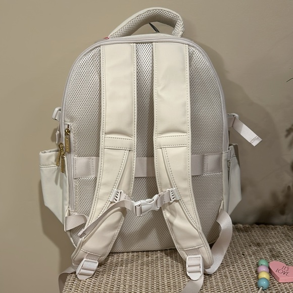 Isaac Mizrahi Viral Backpack Diaper Bag viral TikTok NWT LAST ONE - Picture 9 of 12